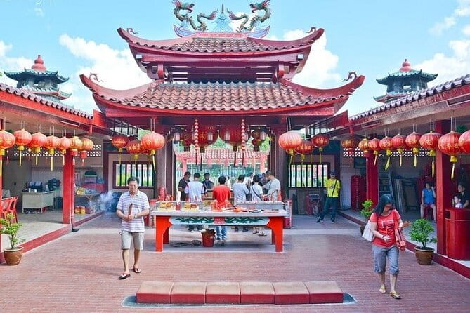 1 Day Batam City Tour with Ferry Ticket, Lunch and Massage - Maha Vihara Duta Maitreya and Indonesian coffee