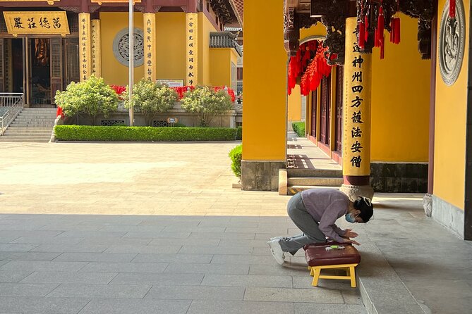 4-Hr Shanghai Tour: Food, Culture, Sightseeing, Cycling, Ferry - Why this Shanghai tour deserves a closer look