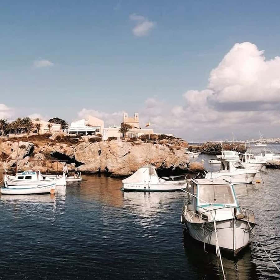 Alicante/Torrevieja: Excursion to Tabarca by ferry, Santa Pola, and Laguna Rosa - The ride to Santa Pola and the short ferry to Tabarca