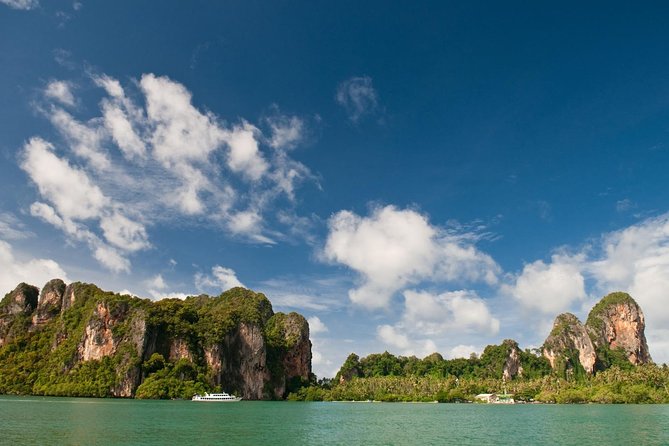 Ao Nang to Koh Lanta by Ao Nang Princess Ferry - The two-hour cruise to Koh Lanta