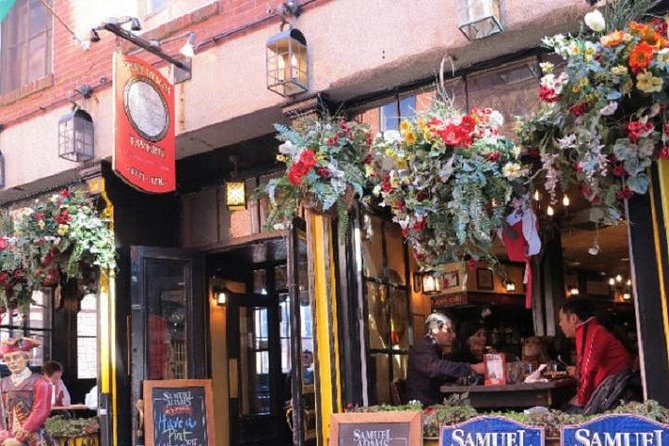 Boston Historic Taverns Tour with Tastings and Ferry - Ending With a North End Cannoli