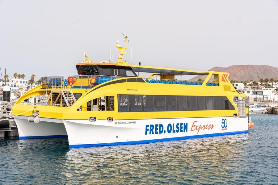 Canary Islands: Ferry Ticket Lanzarote/Fuerteventura - Leaving Playa Blanca for the Bocayna Strait