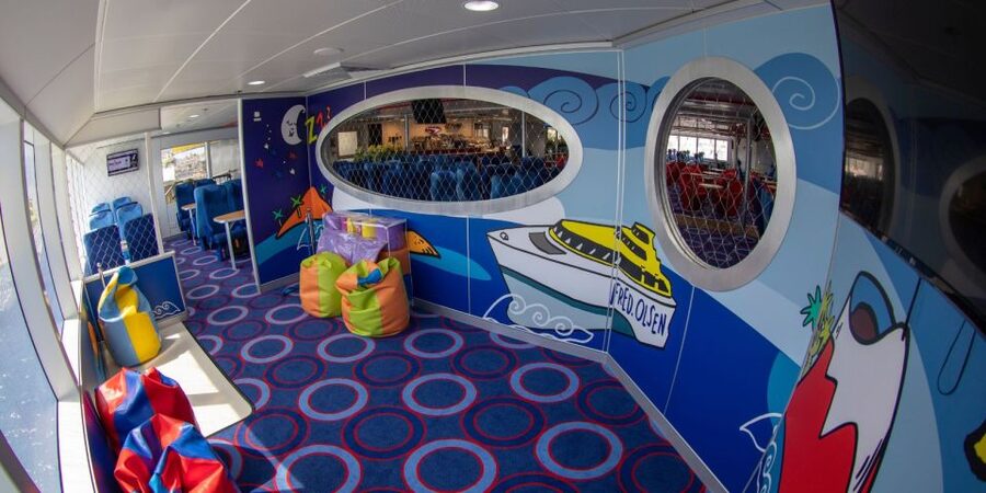 Canary Islands: Gran Canaria to Tenerife Ferry Ticket - Small details that make the crossing easier
