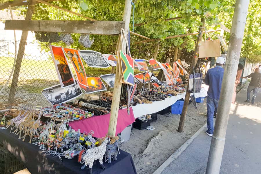 Cape Town: Robben Island Ferry Ticket and Townships Tour - Gugulethu’s memorials carry difficult stories