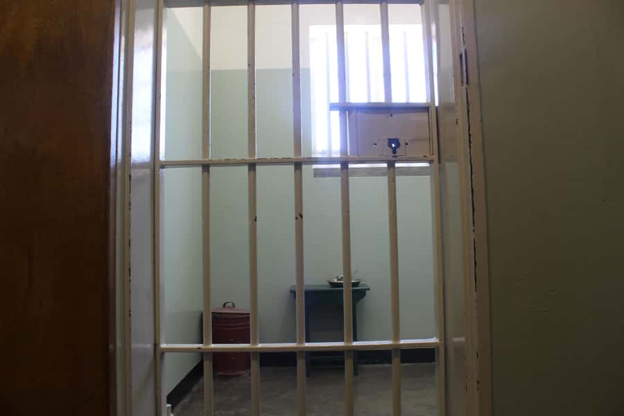 Cape Town: Robben Island ferry ticket with guided tour - The 30-minute ferry ride to Robben Island