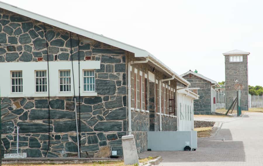 Cape Town: Robben Island Ferry Tour with 1-Way Hotel Pickup - Five hours is enough, but the schedule has slack