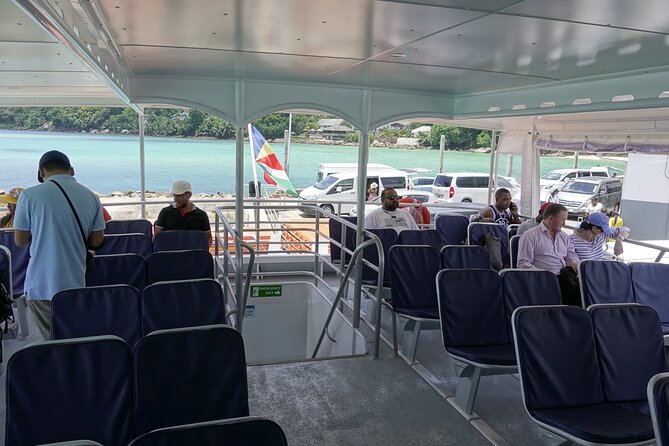 Cat Rose: Praslin Island / La Digue Island Fast Ferry - A fast crossing between two very different islands