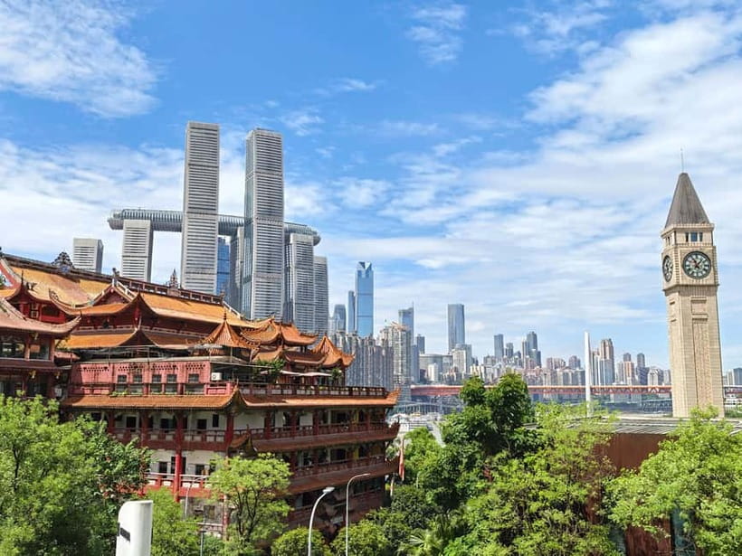 Chongqing: Trendy Spots, Cableway & Ferry Private Tour - Key points to know before booking