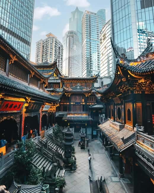 Chongqing: Trendy Spots, Cableway & Ferry Private Tour - Lunch and the value of arranging it locally
