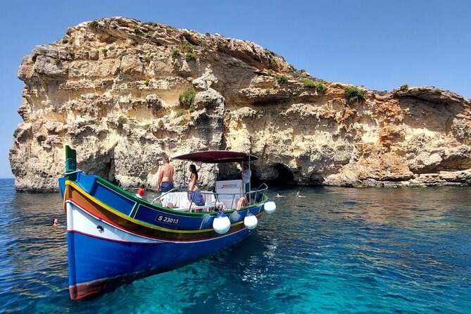Comino Islands Private Boat Tour Ebsons Ferry - Why a private Comino boat makes sense