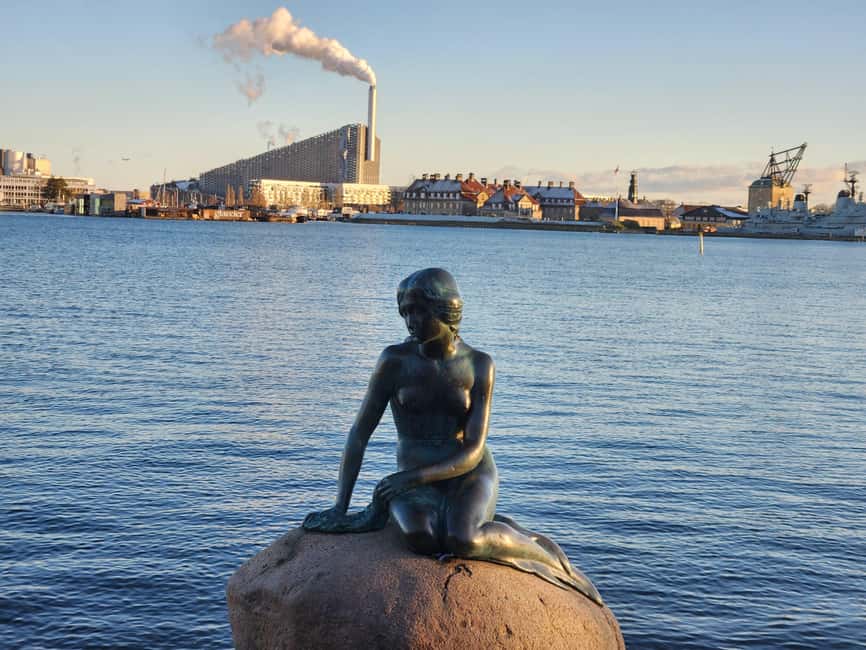 Copenhagen Combo: Walking Tour, Harbor Ferry & Royal Guards - Christiansborg and the Royal Library
