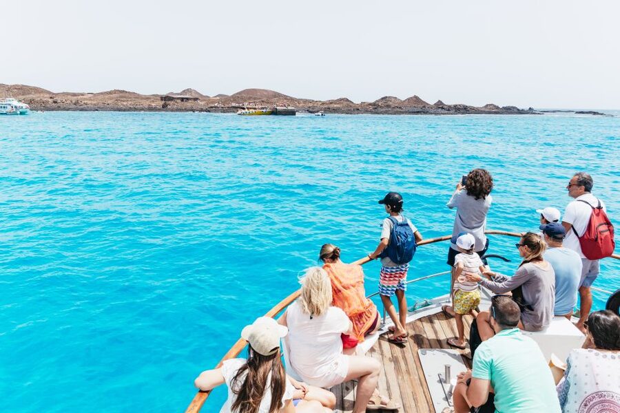 Corralejo: Return Ferry Ticket to Lobos Island Fuerteventura - El Puertito, the former fishing village