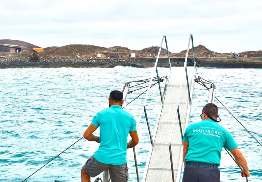 Corralejo: Snorkeling on Lobos Island & Return Ferry Ticket - Who will enjoy this day most?
