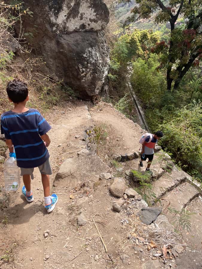 Cova–Paúl Valley Trek: Santo Antão Day Trip by Ferry - The coastal road back to Porto Novo