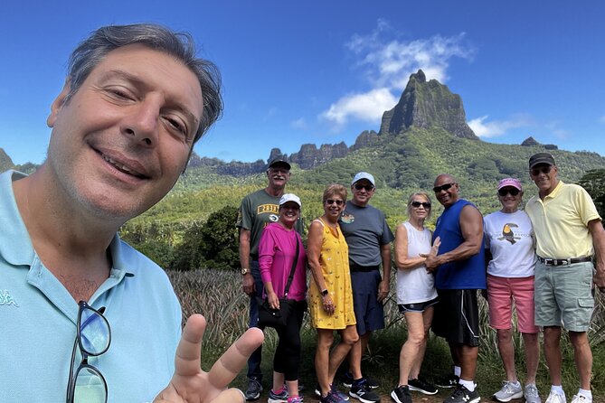 Discovering Moorea from Tahiti in 4x4 with the Ferry Terevau - Moorea Tropical Garden and local tastes