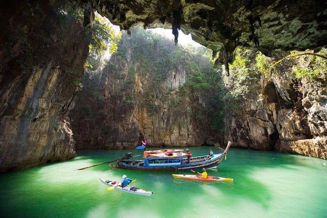 Escape to Phi Phi Islands: Ferry with Lunch - Who will enjoy this Phi Phi trip most