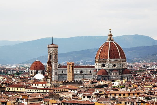 Exclusive Cinque Terre by Ferry with stop in Pisa from Florence - Vernazza, the best setting for lunch