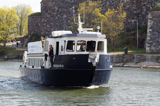 Ferry to Vallisaari Fortress Island - What you find on Vallisaari