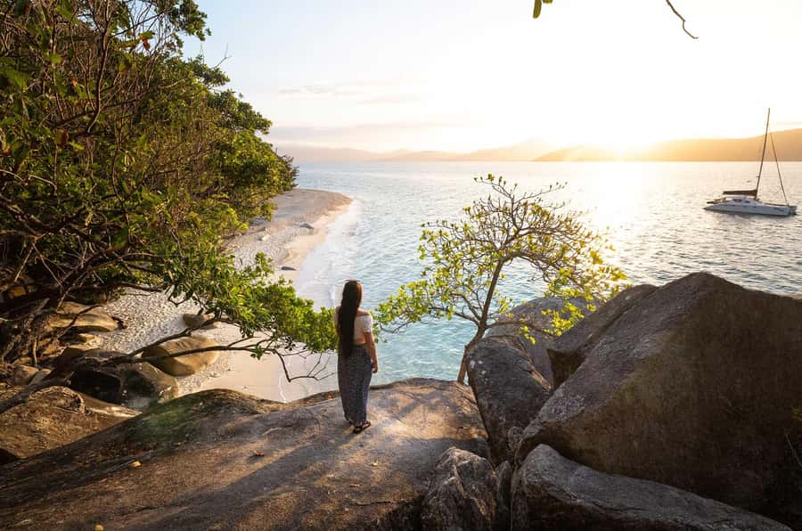 Fitzroy Island: Full-Day Ferry & Snorkel Safari Guided Tour - Finding your feet before the snorkel safari