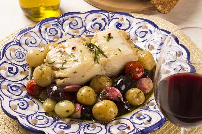 Food & Drink Private Tour in Lisbon & Cacilhas w/ Ferry Included - Dinner in Cacilhas with Portuguese wine