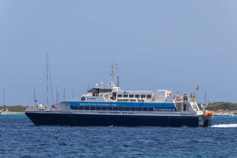 Formentera: discover our fast ferry + bike package - Leaving Ibiza on the 30-minute ferry