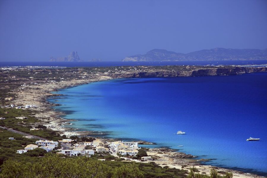 Formentera: Round-Trip Ferry Ticket from Ibiza - Picking up your ticket at Ibiza Airport