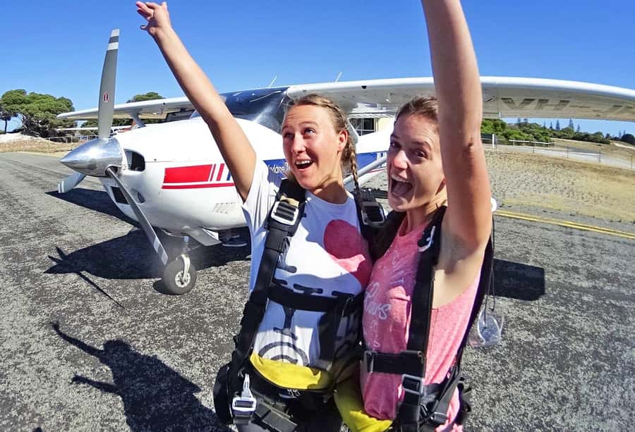 Fremantle: Rottnest Island Skydive and Ferry Package - Walking from the jetty to Rottnest Airfield