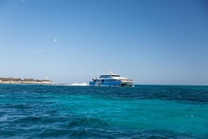 Fremantle to Rottnest Island Roundtrip Ferry Ticket - Checking in at Fremantle’s Victoria Quay