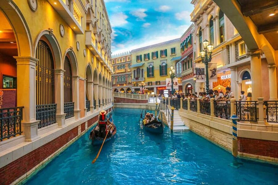From Hong Kong: Macau Day Tour with R/T Ferry, Lunch, Pickup - Key points before you book