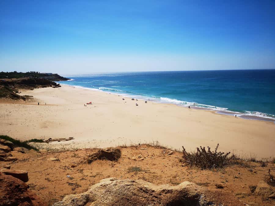 From Seville: 2, 3, or 4-Day Morocco Trip with Ferry & Guide - Tetouan for a longer, more historical route