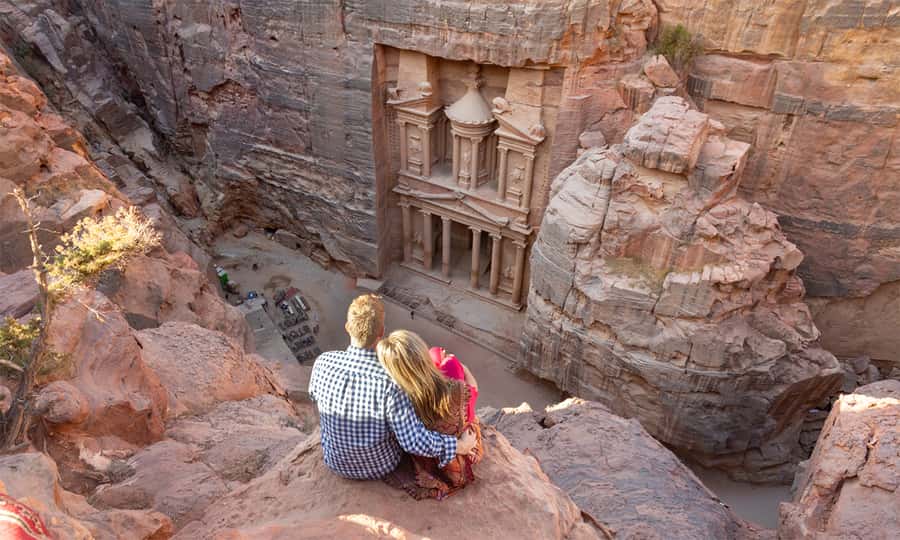 From Sharm El Sheikh: Day Tour to Petra by Ferry - The midnight pickup and the road to Taba