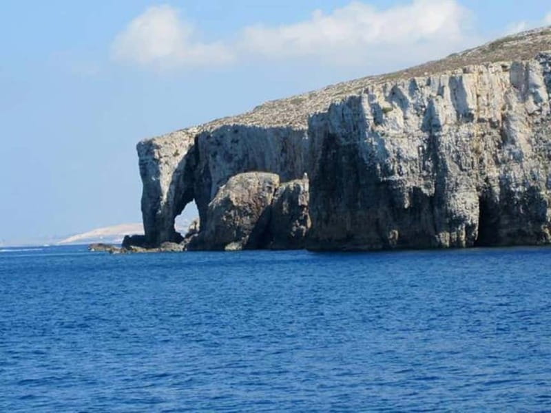 From Sliema or Bugibba: Comino Blue Lagoon Round Trip Ferry - Summer Crowds Versus the Quieter Months