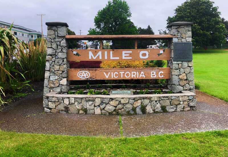 From Vancouver: Full-Day Victoria Tour with Ferry Ticket - Forty-five minutes at Victoria’s Inner Harbour