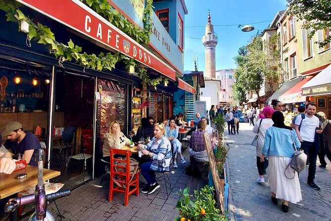 Galata Tower - Fener-Balat Neighborhoods & Golden Horn by Ferry - Walking, transport, and group size