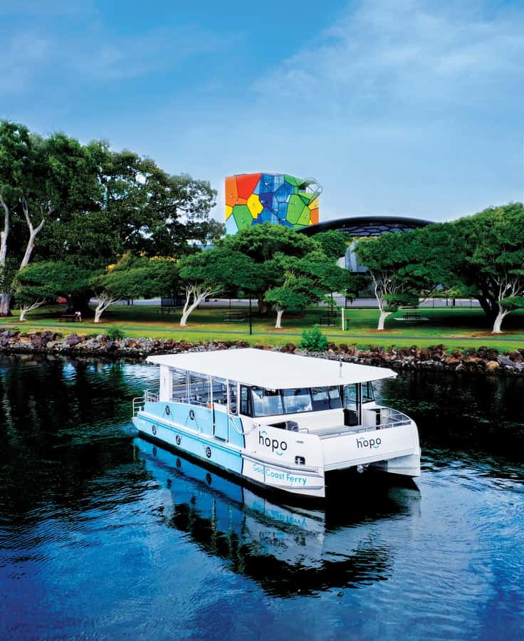 Gold Coast: Sea World Cruise & Entry Combo Ticket - Getting started at the Surfers Paradise kiosk