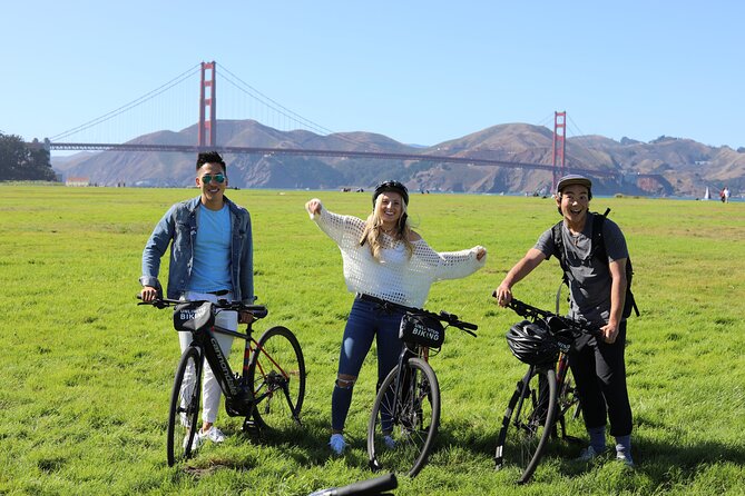 Golden Gate Bridge Bike Rental with Sausalito Ferry Return - Who will get the best value from this outing?