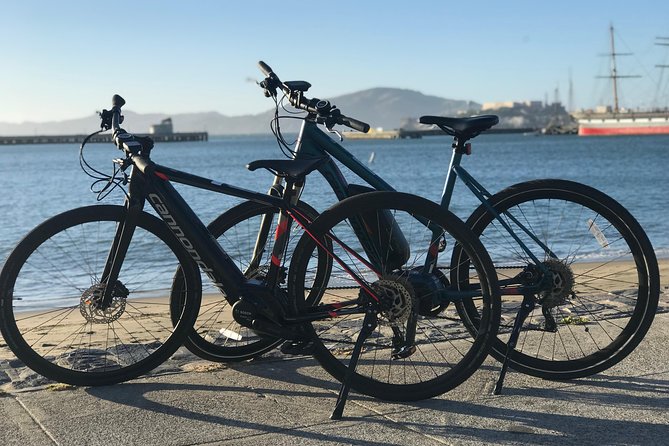 Golden Gate Bridge Electric Bike Rentals w/ Optional Ferry Return - Starting at Beach Street near Fisherman’s Wharf