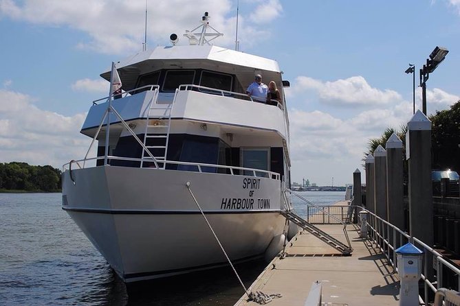 Hilton Head to Savannah Round-Trip Ferry Ticket - Choosing between the lower cabin and upper deck