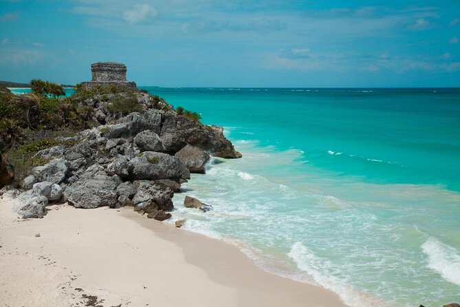 Holbox Tour with Ferry transportation and lunch included - Key points at a glance