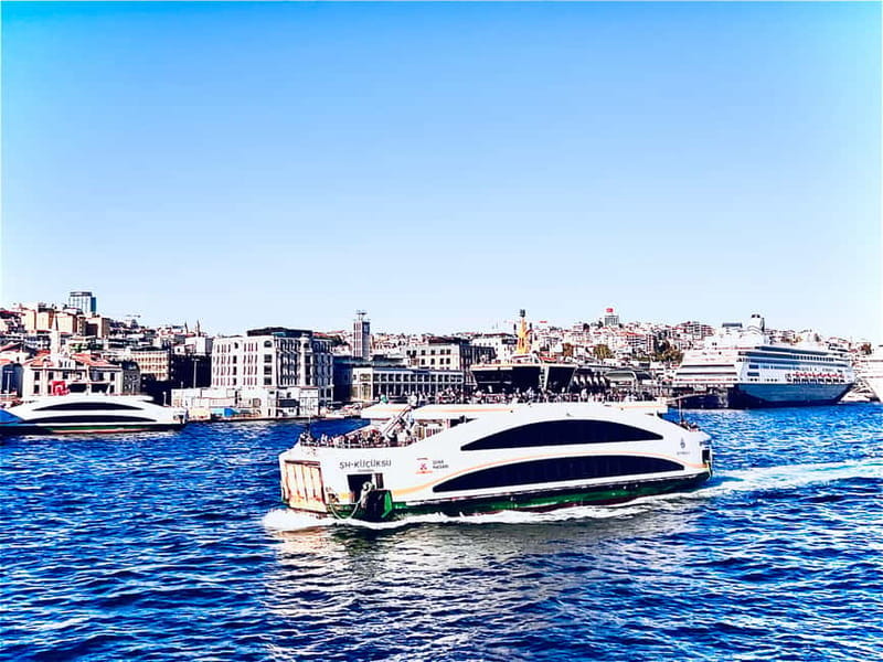 Istanbul: Guided Food Tour with Ferry Ride and Tastings - What the guides add to the day