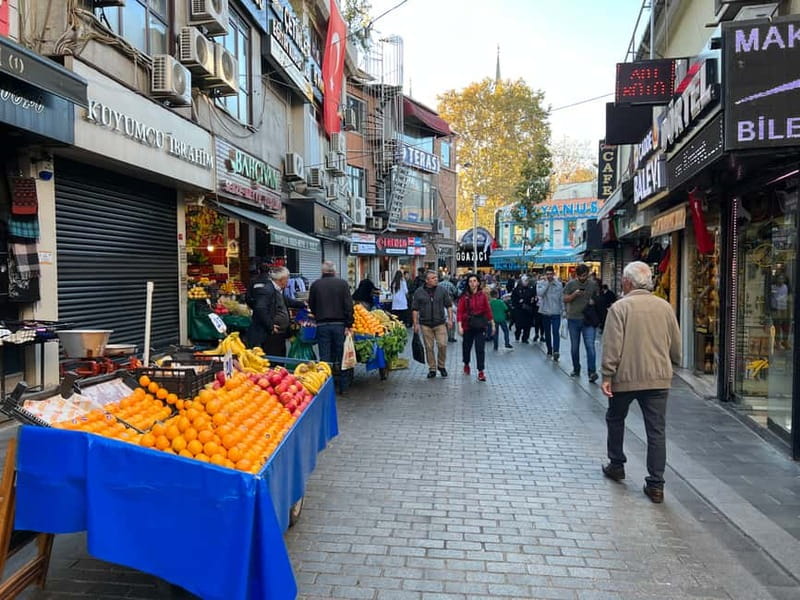 Istanbul: Guided Food Tour with Ferry Ride and Tastings - Karakoy dessert and the sweet finish
