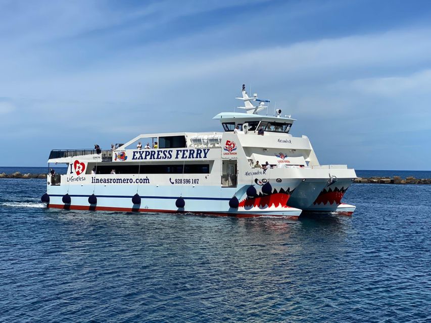 Lanzarote: Return Ferry to La Graciosa with Bus Pickup - Why La Graciosa Makes a Good Day Trip