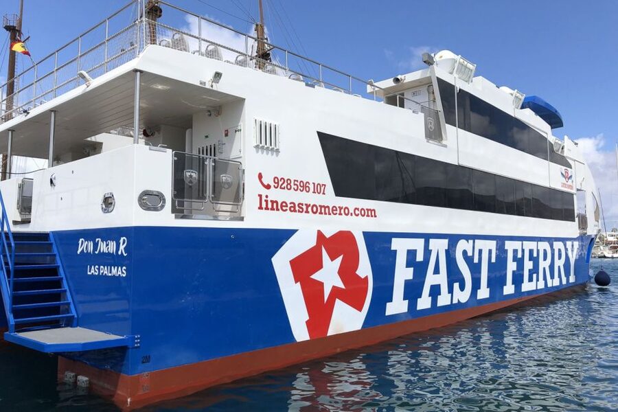Lanzarote: Return or 1-Way Ferry to Fuerteventura with Wifi - Why this ferry is a smart island day trip
