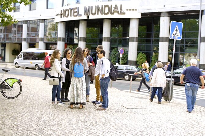 Lisbon Hidden Gems Walk: Traditions, Lunch and Ferry ride - Fado, Maria Severa, and a small bakery stop