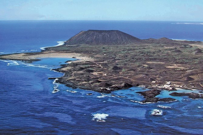 Lobos Island Ferry with Snorkel from Corralejo, Fuerteventura - Why Lobos Island makes a good day away