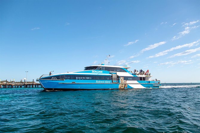 Luxe Seafood Package with Round Trip Ferry from Fremantle - Why this Rottnest seafood day is different