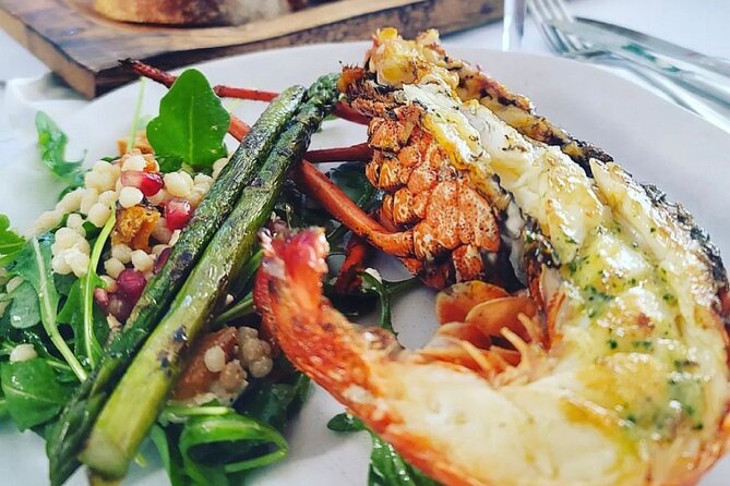 Luxe Seafood Package with Round Trip Ferry from Fremantle - Is $333.88 a fair price?
