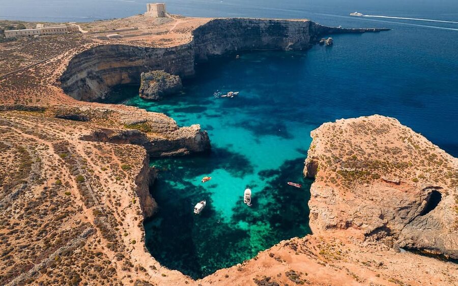 Malta: Roundtrip Ferry to Comino Blue Lagoon w/Gozo Option - Why this ferry works better than a fixed boat tour