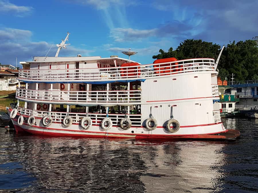 Manaus to Santarém: 36-Hour Ferry on the Amazon - What the Amazon looks like from the deck