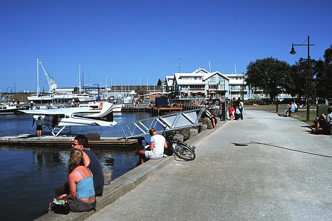 Melbourne: City and Williamstown Ferry Cruise - From Southbank to the Yarra’s working waterfront